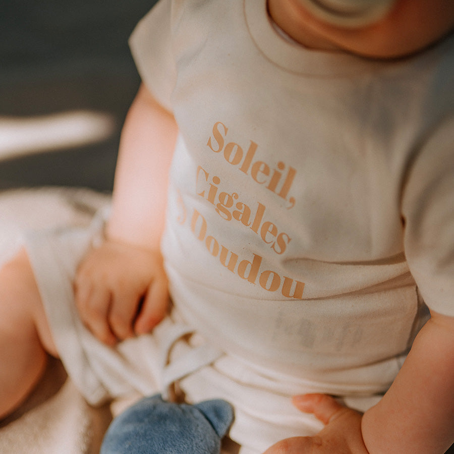 T-shirt bébé - Soleil, Cigales et Doudou Mistralou